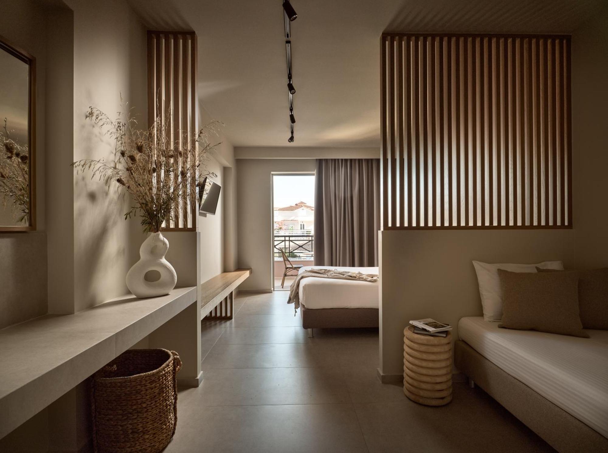 Alamis Hotel & Apartments Циливи Номер фото