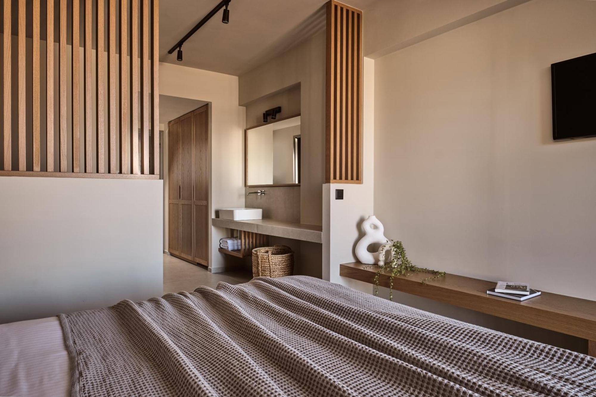 Alamis Hotel & Apartments Циливи Номер фото